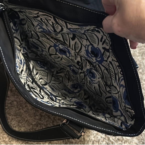 Vera Bradley Black Quilted Tote Bag with Geometric Stitching - Picture 8 of 10